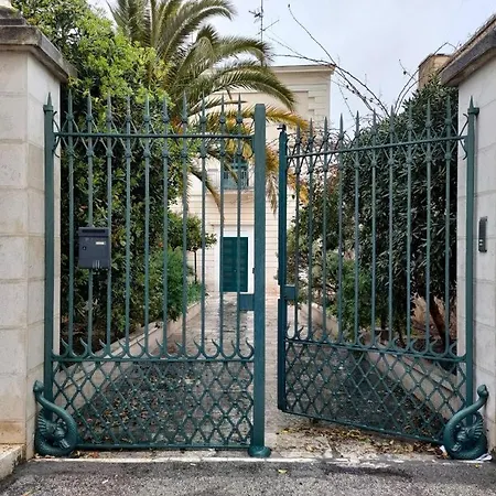 Giardino A Mare דירה *